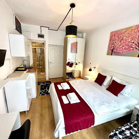 Aram Galata Suites Istanbul Exterior photo