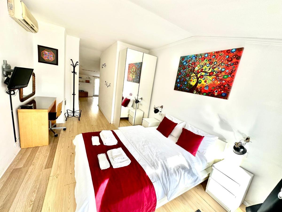 Aram Galata Suites Istanbul Exterior photo