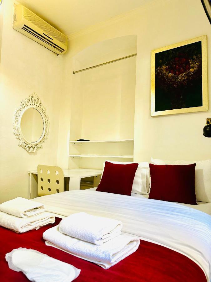 Aram Galata Suites Istanbul Exterior photo
