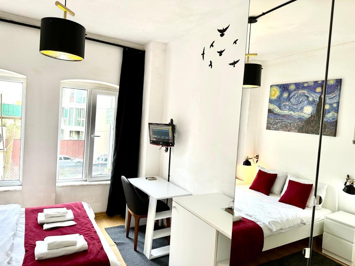 Aram Galata Suites Istanbul Exterior photo