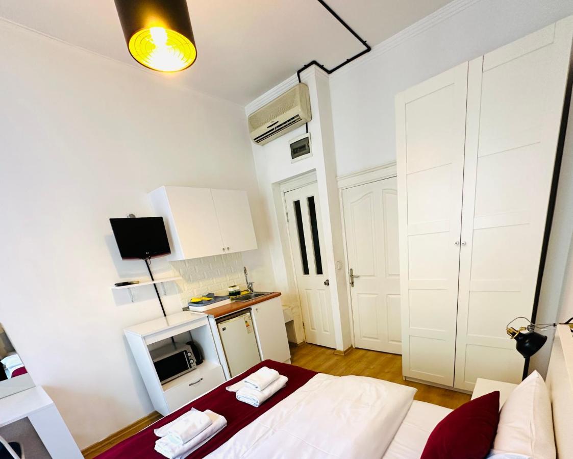 Aram Galata Suites Istanbul Exterior photo