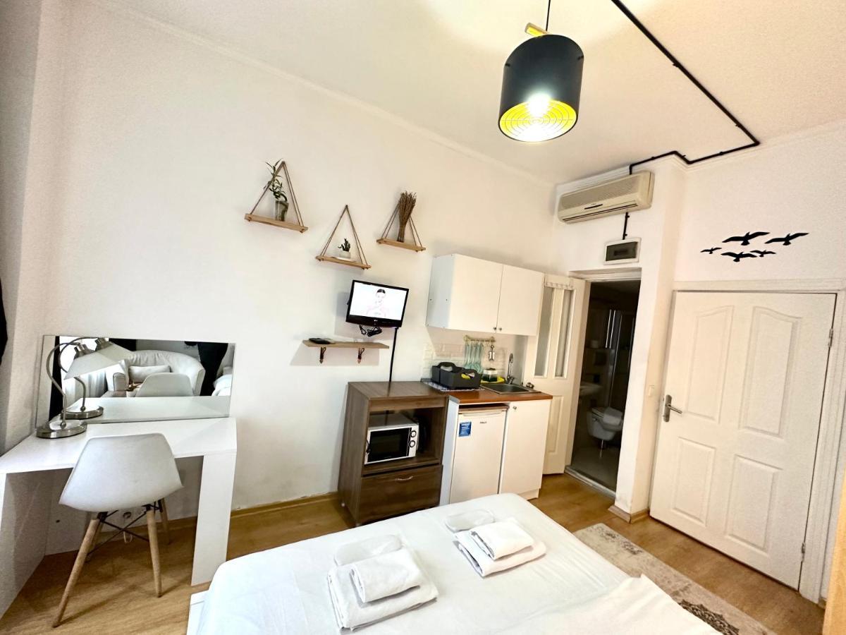 Aram Galata Suites Istanbul Exterior photo